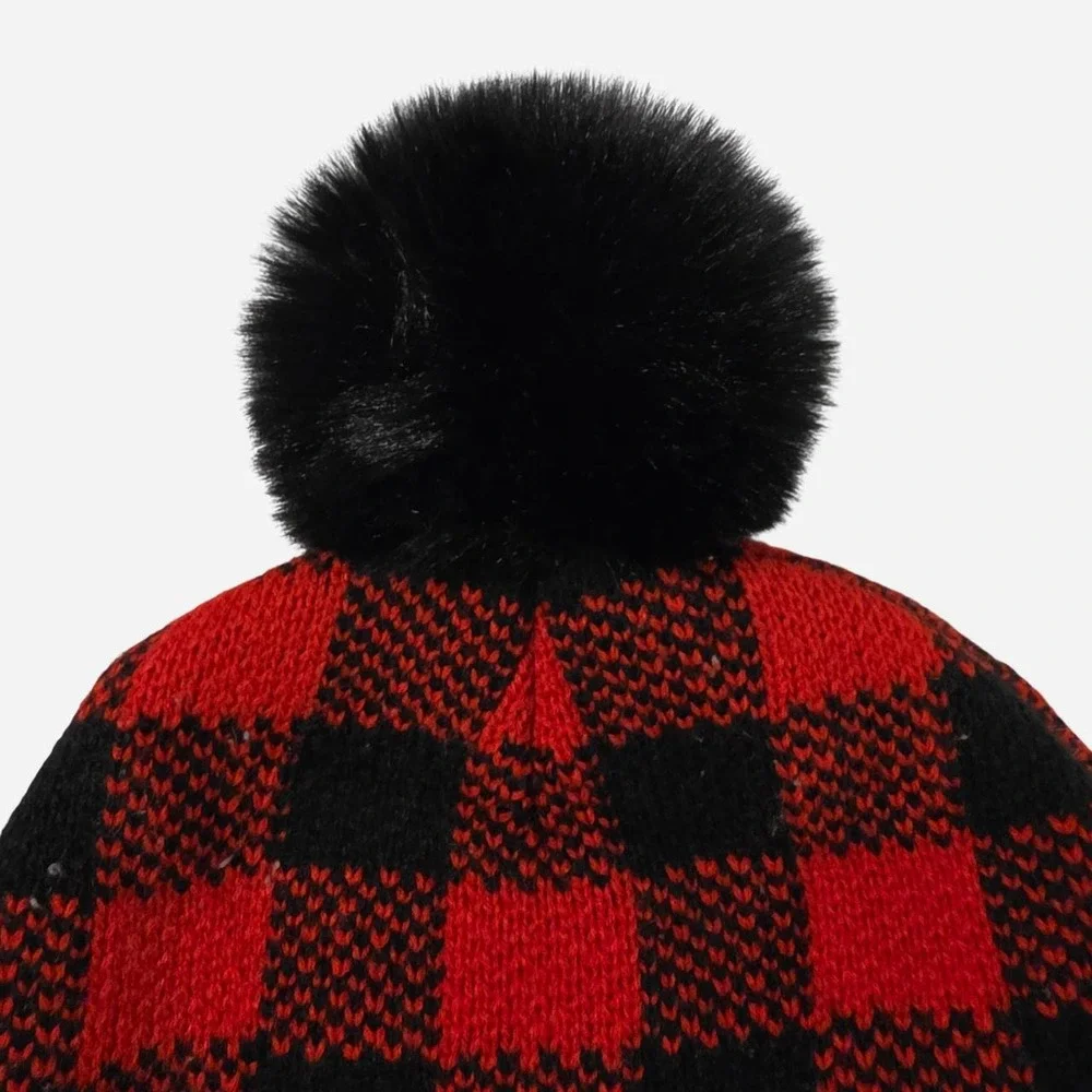 London Fog Pom Pom Beanie